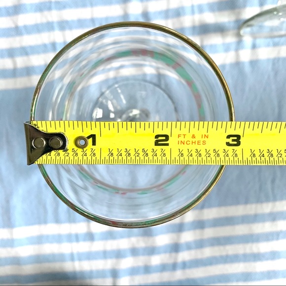 Holiday Drinking Glasses (2) - Picture 8 of 11